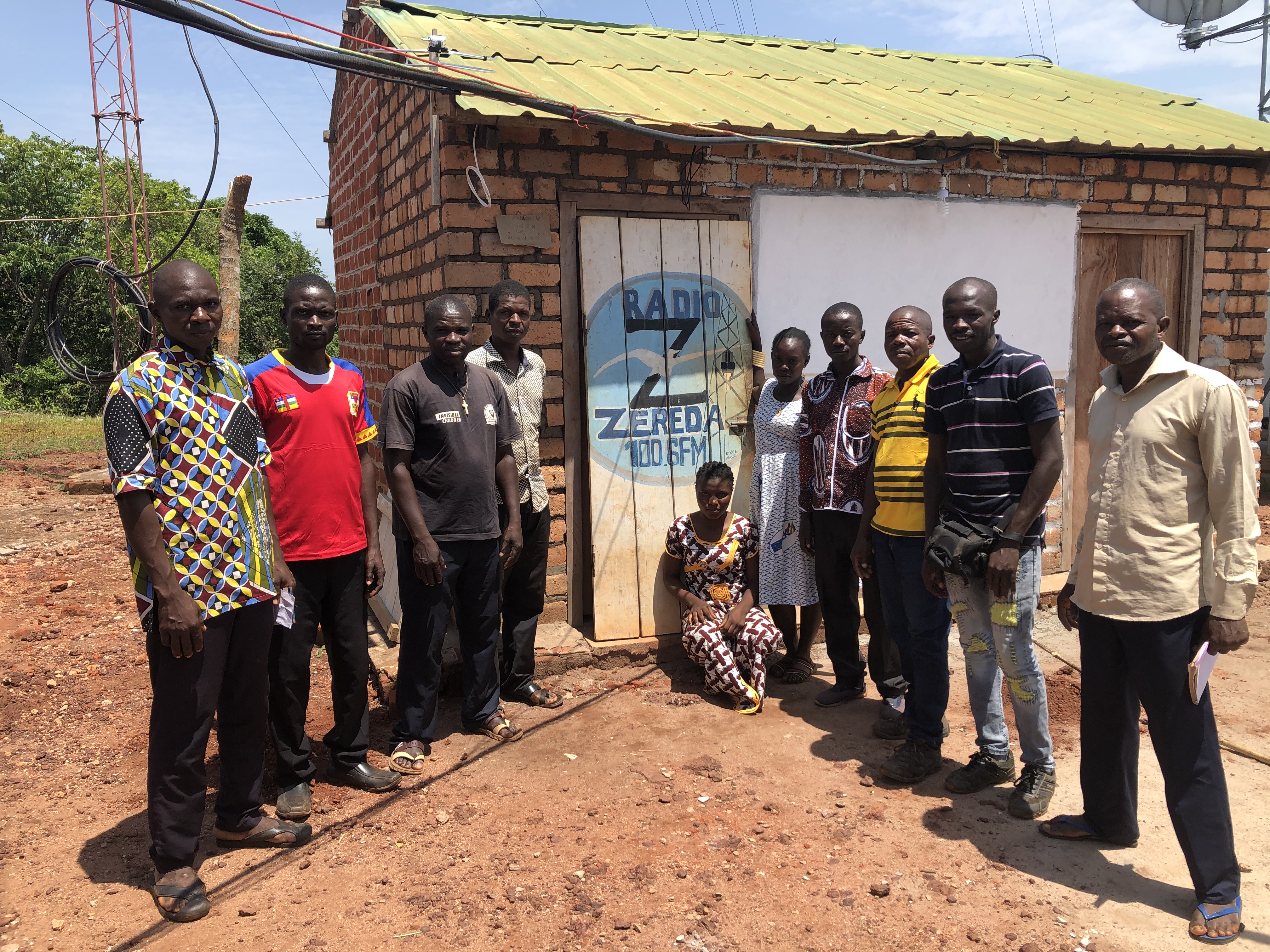 12 habitants d'Obo sont formés pour assurer de façon autonome l’édition des programmes du média
