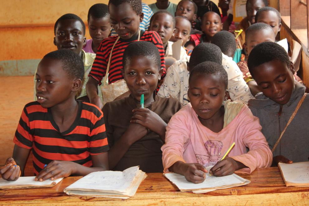 Mtendeli refugee camp - NRC accelerated education programme