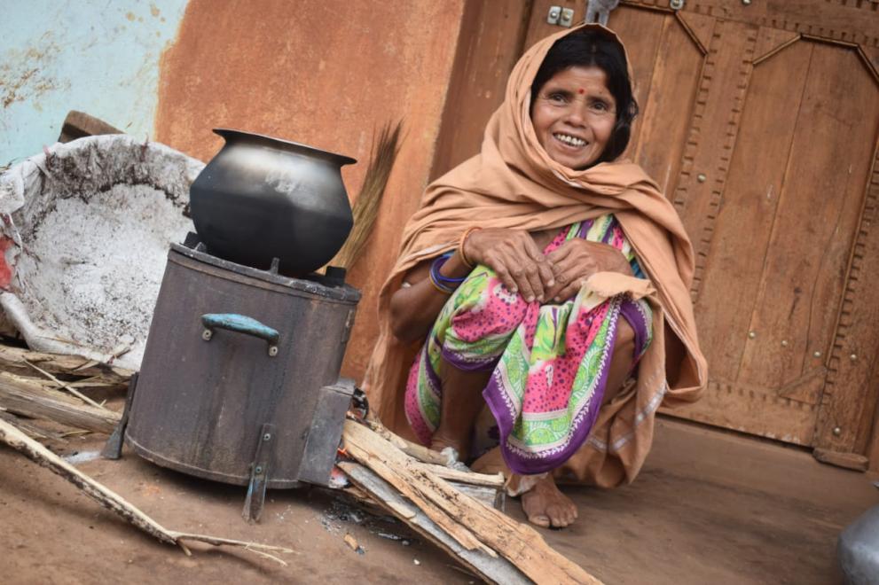 EU SWITCH-Asia Evolving a Women-centred Model of Extension of Improved Cook Stoves for Sustained Adoption at Scale