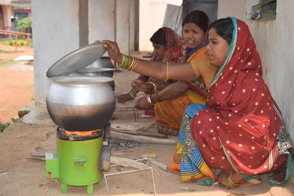 Cleener cooking methods, India