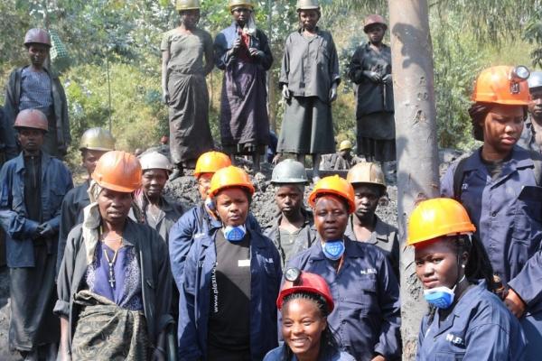 Ugandan women artisanal miners on a field tour of 3T mines in Rwanda. Photo credit: Optima Mines and Minerals Ltd.