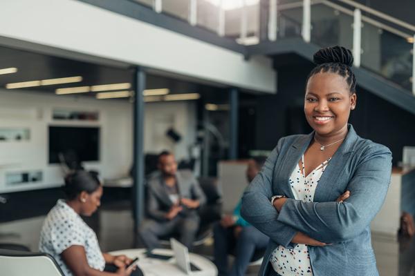 This initiative helps young businesses and entrepreneurs in Africa, especially women, to launch, consolidate and grow sustainable, strong and inclusive businesses